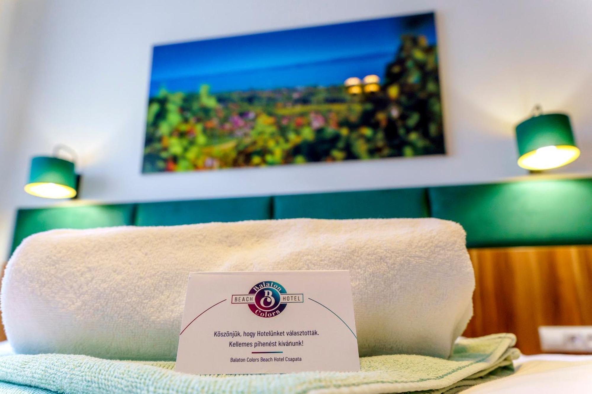 Balaton Colors Beach Hotel Siofok Ngoại thất bức ảnh