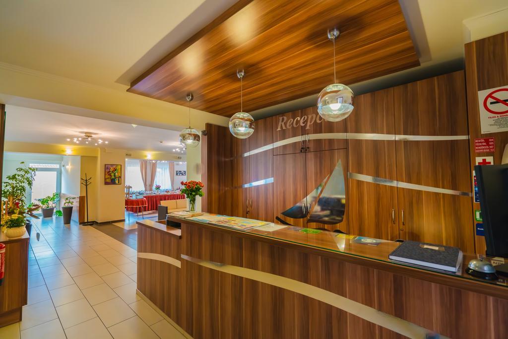 Balaton Colors Beach Hotel Siofok Ngoại thất bức ảnh